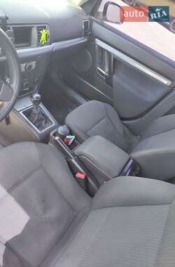 Седан Opel Vectra 2006 в 