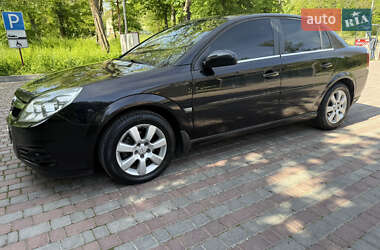 Седан Opel Vectra 2005 в 
