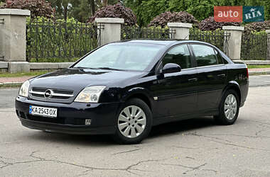 Седан Opel Vectra 2004 в 