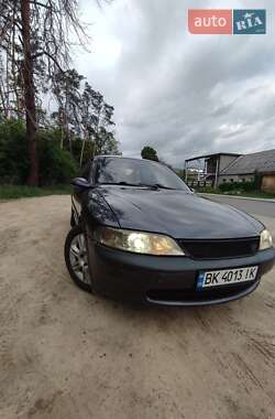 Седан Opel Vectra 1997 в 