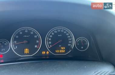 Седан Opel Vectra 2005 в 