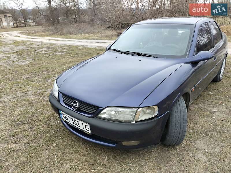 Седан Opel Vectra 1998 в Ямполе фото 4 Седан Opel Vectra 1998 в Ямполе