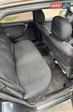 Седан Opel Vectra 1991 в 