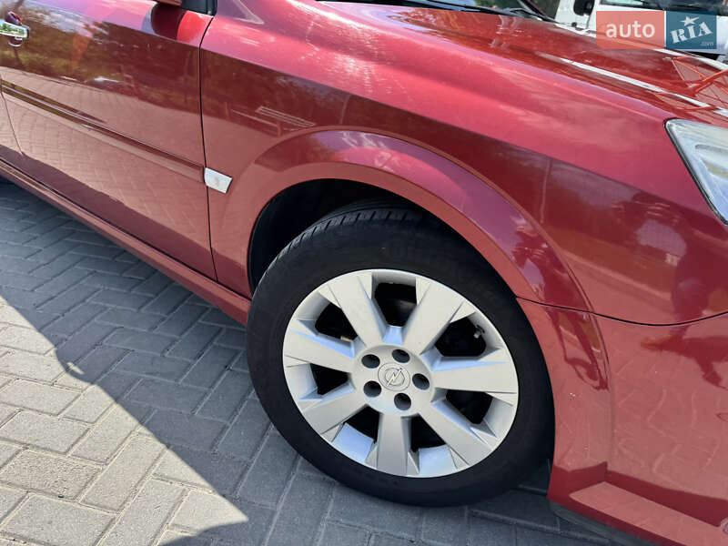 Лифтбек Opel Vectra 2007 в Житомире фото 5 Лифтбек Opel Vectra 2007 в Житомире
