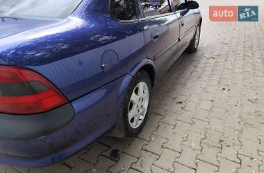 Седан Opel Vectra 1997 в 