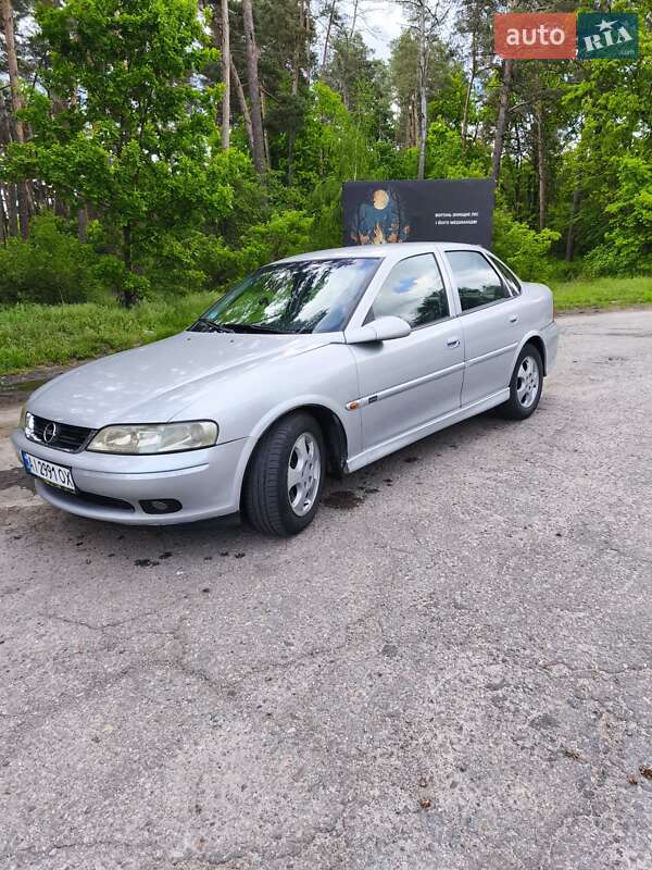Седан Opel Vectra 2000 в Белой Церкви