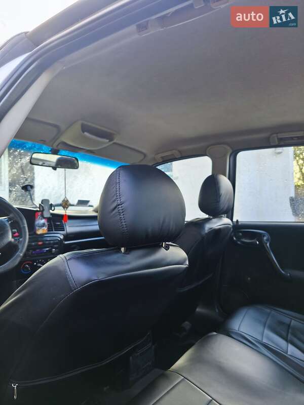 Седан Opel Vectra 2000 в Белой Церкви