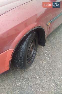 Седан Opel Vectra 1996 в 