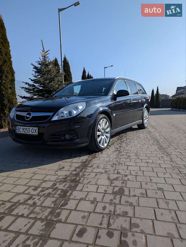 Універсал Opel Vectra 2008 в Самборі