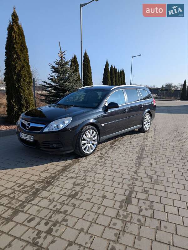 Універсал Opel Vectra 2008 в Самборі