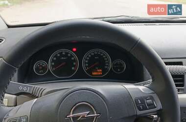 Ліфтбек Opel Vectra 2008 в 