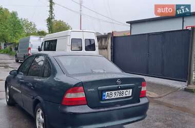 Седан Opel Vectra 1998 в 