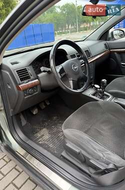 Седан Opel Vectra 2003 в 