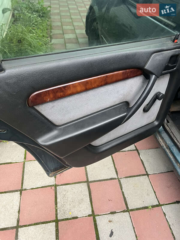 Седан Opel Vectra 1994 в Бучі