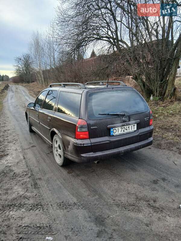 Универсал Opel Vectra 2000 в Немовичах