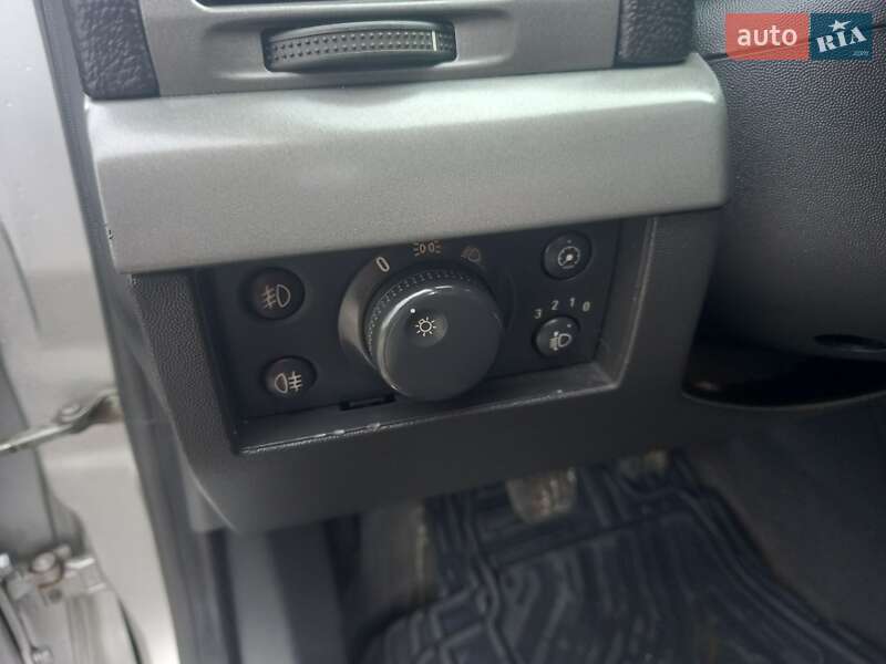 Универсал Opel Vectra 2007 в Теофиполе