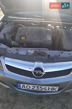 Лифтбек Opel Vectra 2007 в 