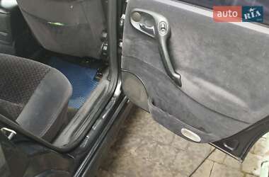 Лифтбек Opel Vectra 2000 в 