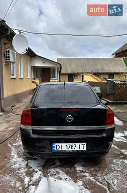 Седан Opel Vectra 2003 в 