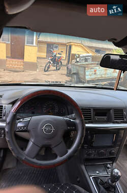 Седан Opel Vectra 2003 в 