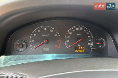 Седан Opel Vectra 2003 в 