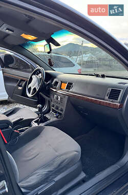 Універсал Opel Vectra 2005 в 