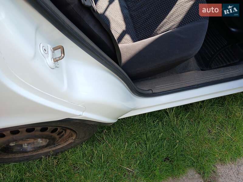 Ліфтбек Opel Vectra 1994 в Кременчуці фото 14 Ліфтбек Opel Vectra 1994 в Кременчуці