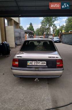 Седан Opel Vectra 1992 в Днепре