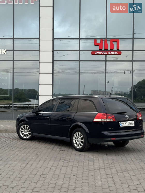 Универсал Opel Vectra 2005 в Хмельницком