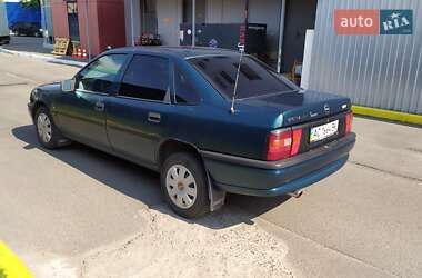 Седан Opel Vectra 1995 в 