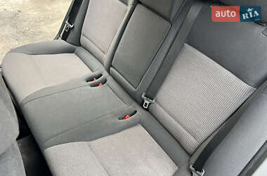 Универсал Opel Vectra 2004 в 