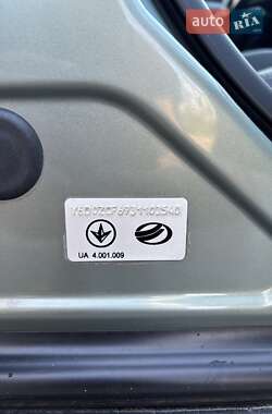 Седан Opel Vectra 2003 в 
