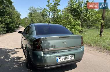 Седан Opel Vectra 2003 в 