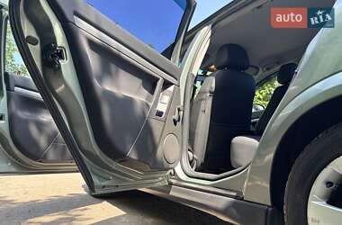 Седан Opel Vectra 2003 в 