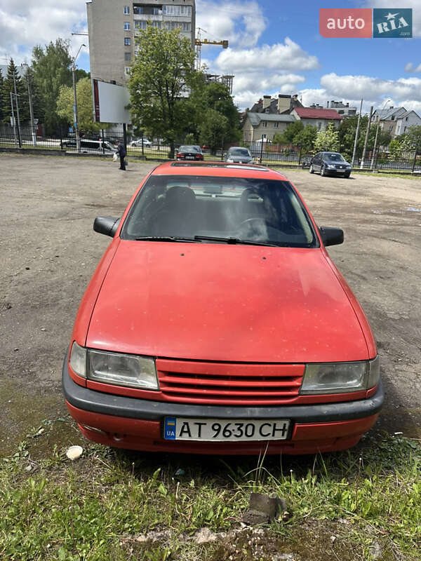 Седан Opel Vectra 1989 в Львові