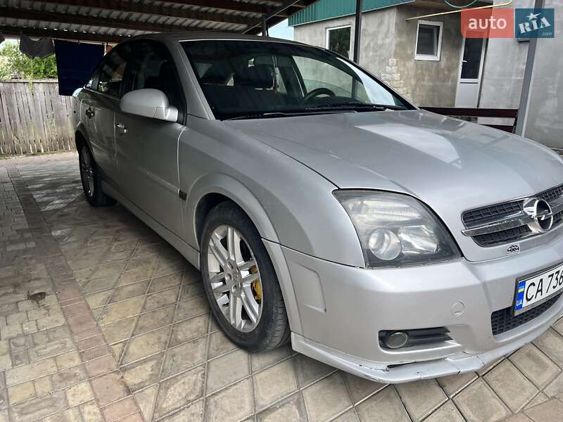 Лифтбек Opel Vectra 2003 в Тальном