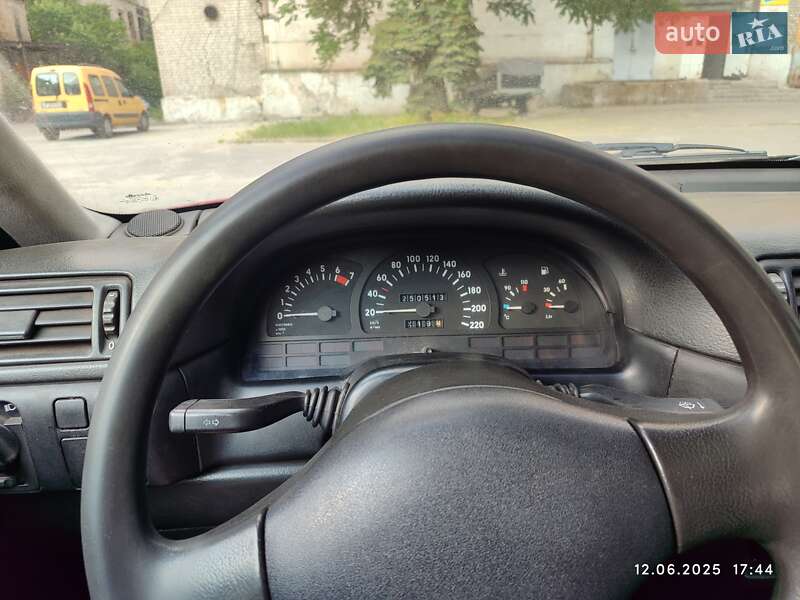 Седан Opel Vectra 1989 в Запорожье