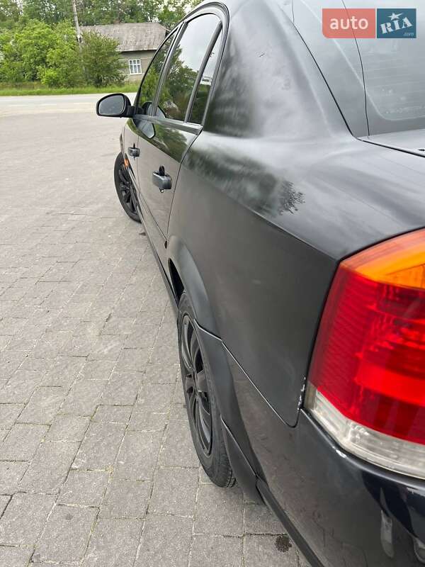 Седан Opel Vectra 2006 в Долине