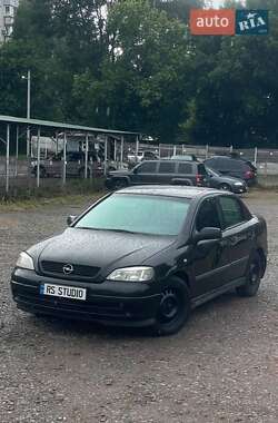 Седан Opel Vectra 2000 в Чернігові