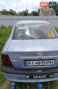 Седан Opel Vectra 1998 в 