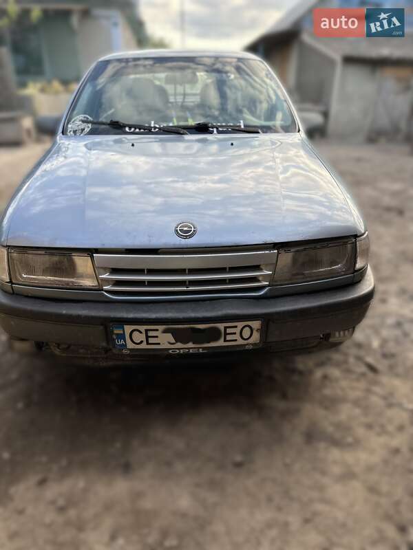Opel Vectra 1989