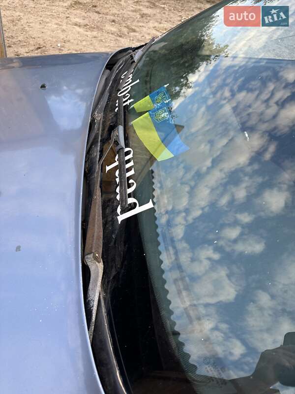 Седан Opel Vectra 1989 в Новодністровську