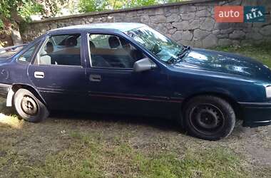 Седан Opel Vectra 1990 в Новом Роздоле