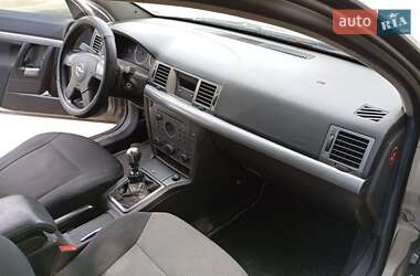 Седан Opel Vectra 2003 в 