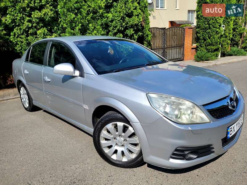 Седан Opel Vectra 2005 в Хмельницком