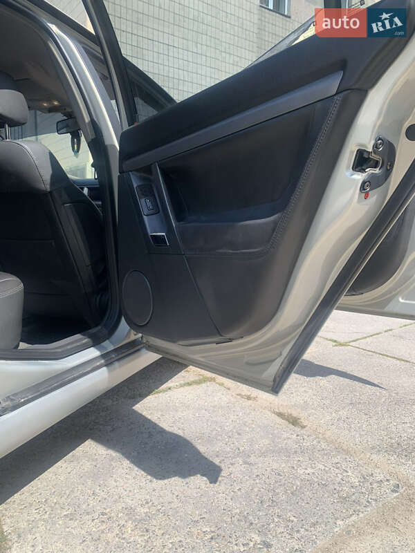 Седан Opel Vectra 2006 в Виннице