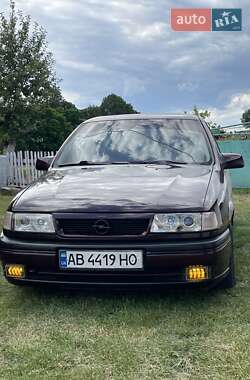 Седан Opel Vectra 1993 в Тульчині