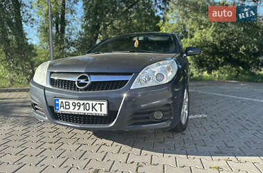 Седан Opel Vectra 2006 в Хмельницком
