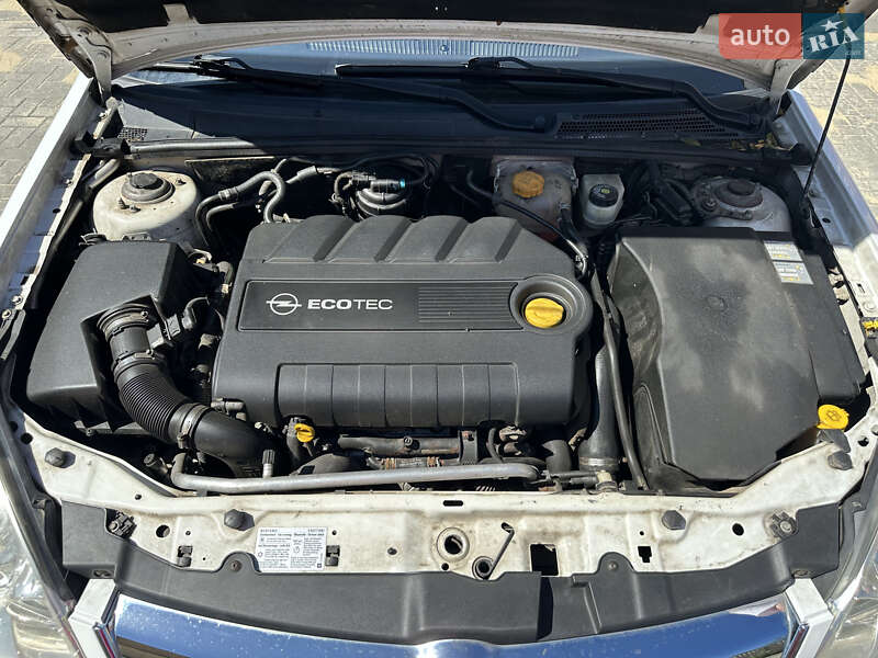 Универсал Opel Vectra 2008 в Луцке