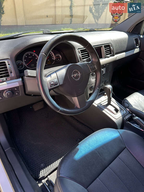 Универсал Opel Vectra 2008 в Луцке